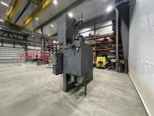 60" x 40" Wheelabrator #A300072, 5' rotary table, 48" vertical capacity, (2) 10 HP wheels - Image 10
