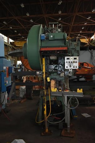 45 Ton, Minster #5, OBI flywheel press, vari-speed, 5.7" ton air cushion w/2" stroke, #30599 - Image 3