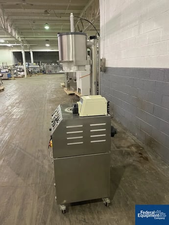 Glatt #UNI-GLATT, fluid bed dryer system, 1.76 kW, 220 V., Masterflex L/S drive #7518-60, 1.6-100 RPM, 2000 - Image 4