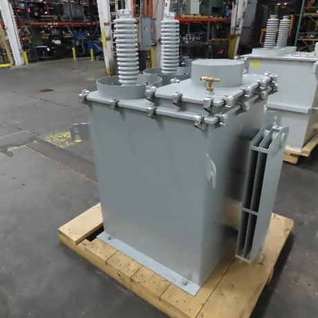 117.6 KVA 540/500/460 Primary, 92400/55000 Secondary, NWL rectifier transformer, class OA, new - Image 9