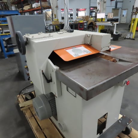 Diehl #ESL-10, 10" straight line rip saw, 7.5 HP, with laser & casters, 230/460 V., 2002 - Image 6