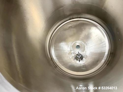 264 gallon Jacketed reactor tank w/ vacuum, Stainless Steel, vertical, 42 psi @ 300&deg;F, 100 psi @300&deg;F jacket - Image 10