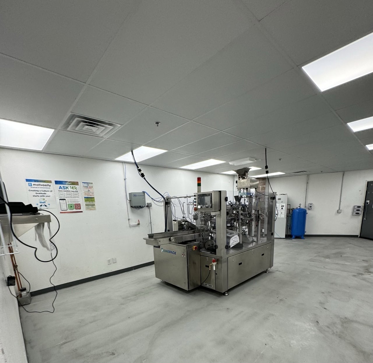 Onepack WP-8S-250z, Rotary Pouch Packaging Machine, 30-40 bags/min, preformed standup pouch, constant heat - Image 7