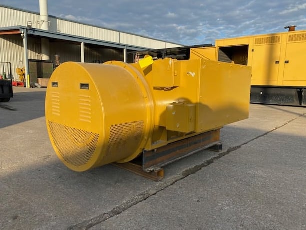 1050 KW, 1200 RPM, Kato #AA28452000, generator end, 277/480 Volts, 3-phase, sound attenuated enclosure 00 - Image 6