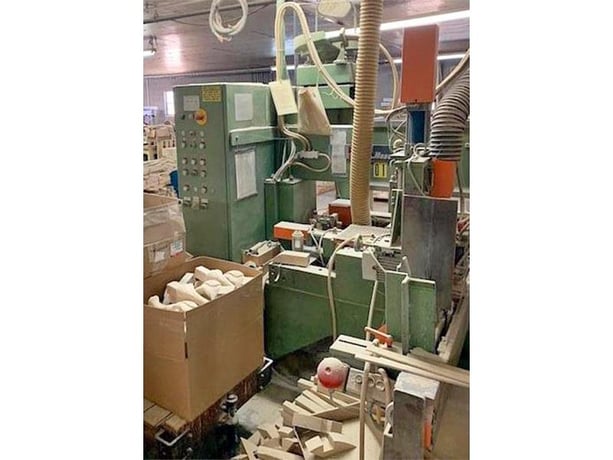 Koch #SBD-B, feed thru double end trim, bore & dowel boring machine, 1.18" x 9.8" x 98.4" capacity, 1984 - Image 4