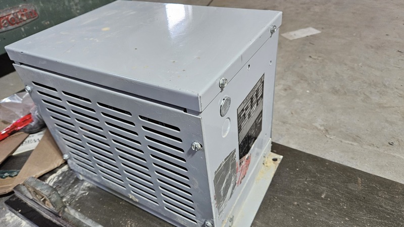 Wadkin #PU1319, heavy duty straight line rip saw, 81" x 60" table, 4 speed motor drives - Image 6