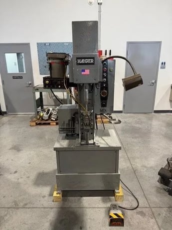 6 Ton, Haeger #HP6-B, hydraulic insertion press, 8.5" stroke, 18" throat, autofeed bowl, 18 gallon hydraulic - Image 2
