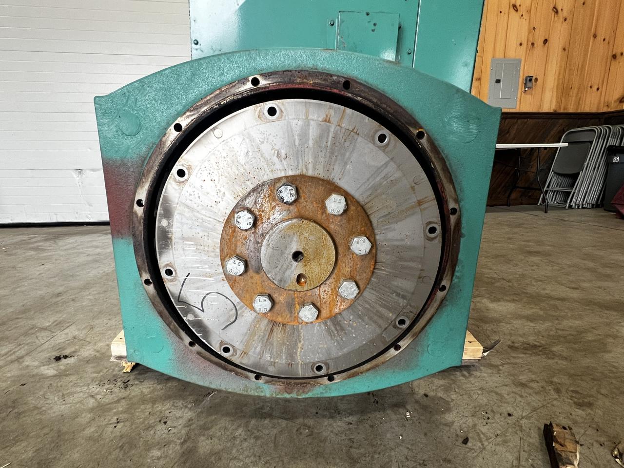 350 KW, Onan / Cummins 350DFCC, generator end, 12 wire, 1 or 3 phase, 480 Volts, 750 hours, 1992 - Image 8
