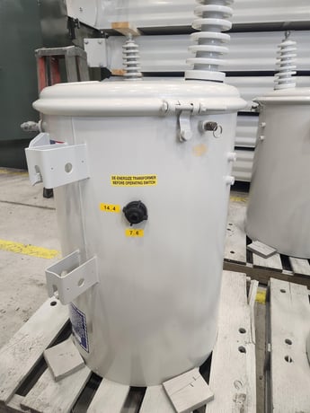 50 KVA 7620/13200GY Primary 120/240 Secondary, 1 phase, Polemount Transformer, Ready To Ship, New - Image 2