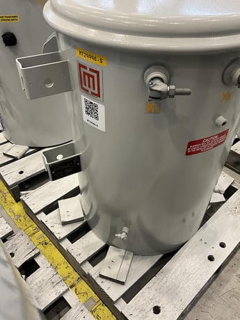 50 KVA 7620/13200GY Primary 120/240 Secondary, 1 phase, Polemount Transformer, Ready To Ship, New - Image 3