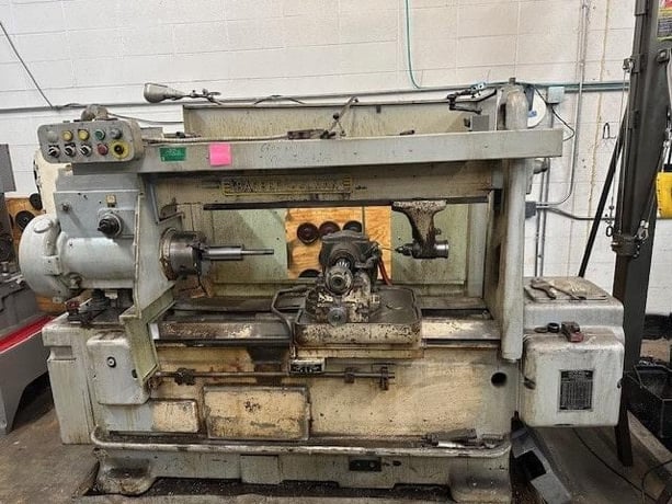Barber-Colman #16-36, universal gear hobber, 16" diameter, 5" hob diameter, double thread index, 10" 3-Jaw - Image 1