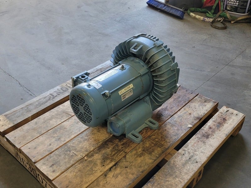 310 cfm, 3 psi, Ametek #EN757F72XL, centrifugal regenerative blower, 2.5" openings, 3450 RPM, 5 HP - Image 6
