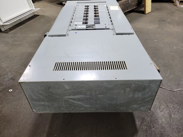 600 Amp. General Electric, APN, Spectra Series Panelboard, 208Y/120 Volts AC 3PH 4W - Image 6