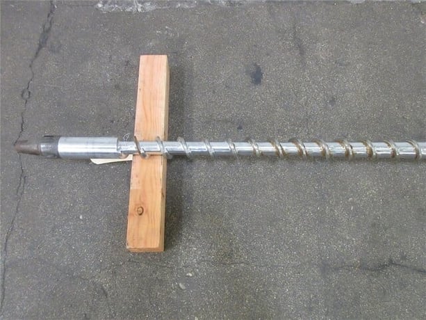 2.5" Davis Standard, shank style extruder screw, 24:1 L/D, mixing pins - Image 2
