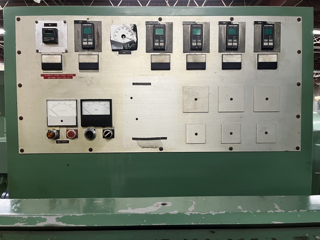 3.5" Welex #350-RHNV, extruder, 75 HP, 24:1 L/D, 11.8:1 ratio 153 HP Welex PEZS36.width gearbox, 42.5" - Image 9