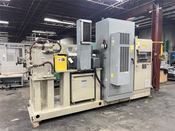 4.5" Diamond Multimax America, extruder, 32:1 L/D, 200 HP, 52" centerline, hopper & barrel clamp, 2004 - Image 1