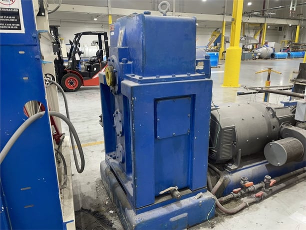 6" PTI, extruder - for rebuild, needs new barrel, 400 HP GE DC motor, Control panel - Image 1