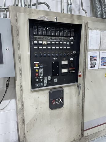6" PTI, extruder - for rebuild, needs new barrel, 400 HP GE DC motor, Control panel - Image 9