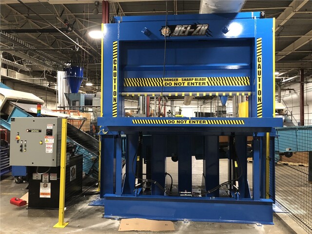 Recycling Equipment Inc. #12072ST, 120" W x 72" H roll splitter, 20 HP hydraulic power pack, hydraulic dump - Image 4