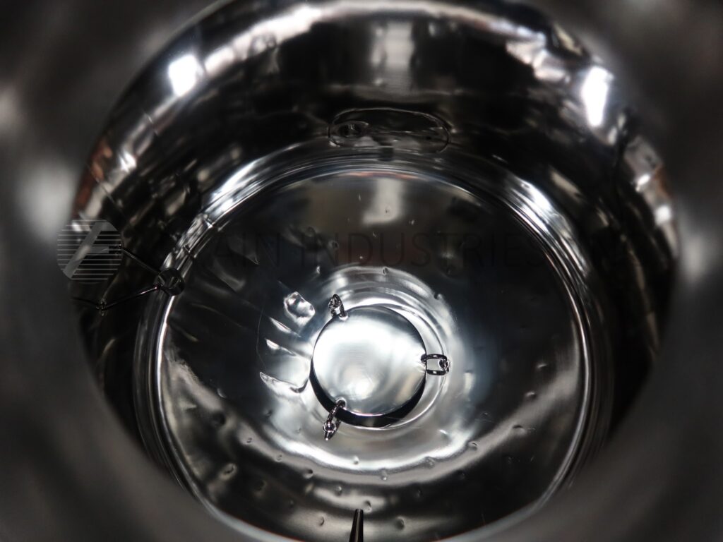 79 gallon DCI Tank, 316 Stainless Steel, insulated & jacketed tank, 30" dia. x 25" straight wall - Image 2