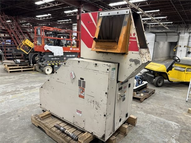 12" x 12" Cumberland #12X12, granulator, 20 HP, 3 knife open rotor, 2 bed knives, airveyor discharge - Image 6