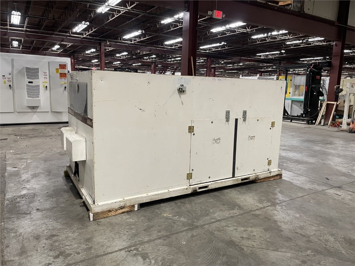 14" x 56" Cumberland #1456I, pull-roll granulator, 100 HP WEG Inverter Duty Motor, 3 knife open rotor, 2 bed - Image 2
