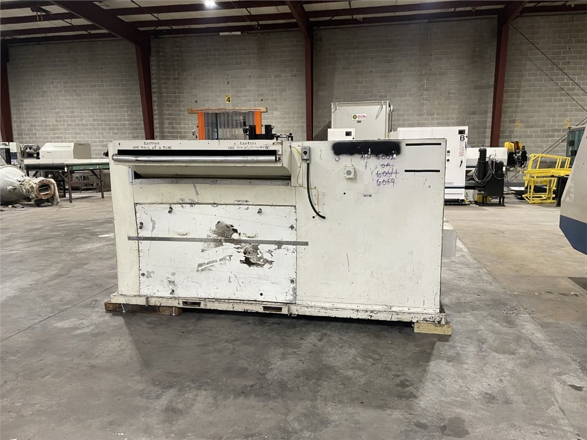 14" x 56" Cumberland #1456I, pull-roll granulator, 100 HP WEG Inverter Duty Motor, 3 knife open rotor, 2 bed - Image 5