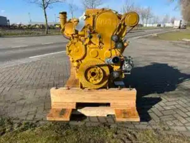 540 HP Caterpillar #C15, complete engine, new - Image 1