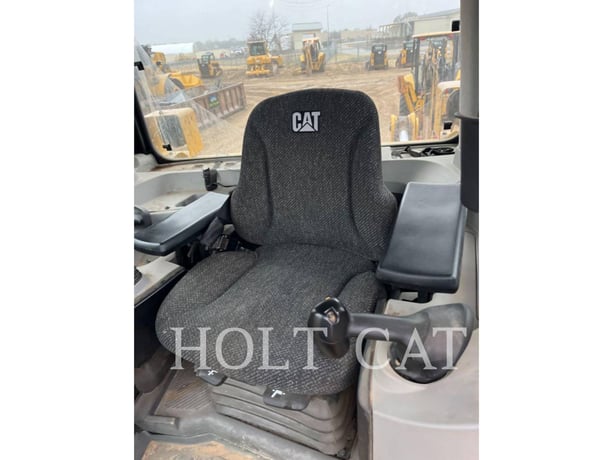 Caterpillar D8, Crawler Dozer, 2231 hours, S/N: AW800394, 2023 - Image 7