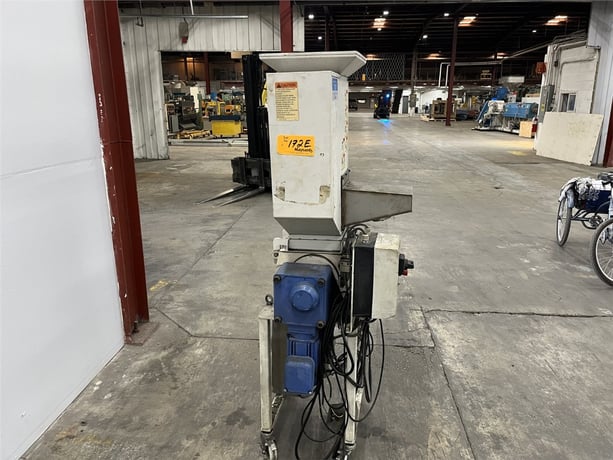 9" x 10" Matsui #SMGL2-100U, low-speed granulator, 2009 - Image 4