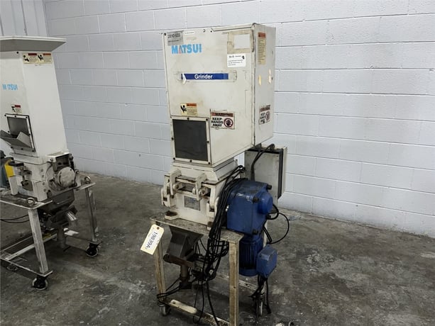 9" x 10" Matsui #SMGL2-100U, low-speed granulator, 2010 - Image 1