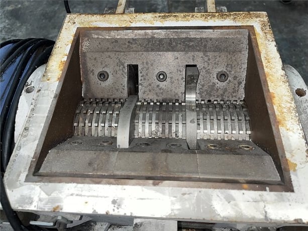 9" x 10" Matsui #SMGL2-100U, low-speed granulator, 2010 - Image 7