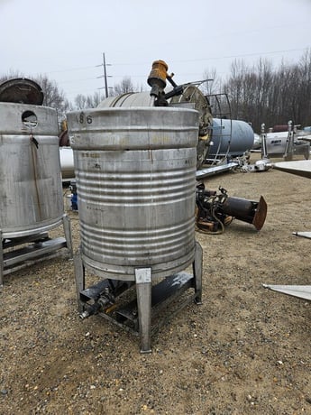 211 gallon Thielmann-Luwa, Stainless Steel tank, dish bottom & dish top, 39" diameter x 36" T/T, 1987 - Image 2
