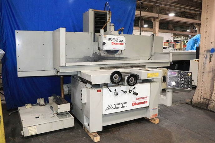 16" x 32" Okamoto #ACC-1632DX, automatic surface grinder, electro-magnetic chuck, variable hold chuck - Image 3