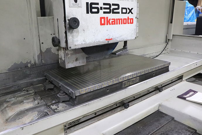 16" x 32" Okamoto #ACC-1632DX, automatic surface grinder, electro-magnetic chuck, variable hold chuck - Image 7