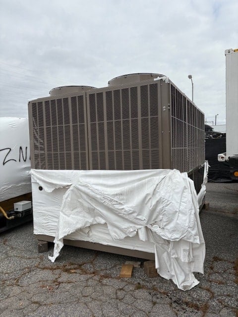 120 Ton, York #YLAA0120, Air Cooled Chiller, R454B, 460 V., 2024 - Image 3