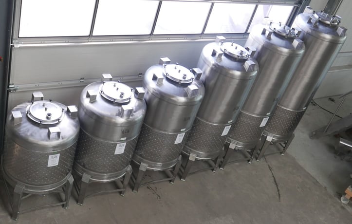 264, 317, 396, 475 518 gallon storage tank / beer tank / pressure tank with round cooling jacket made of V2A - Image 8