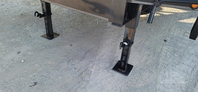 Elite Trailers Inc, 32' flatbed trailer, tandem rear axels, 2020 - Image 5