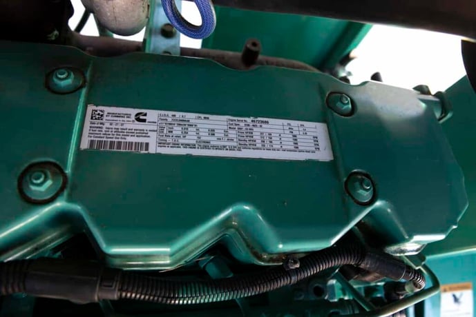 150 KW Cummins #DSGAC, diesel generator, weatherproof enclosure, 24 hr base tank, EPA Tier 3, 235 hours, 2007 - Image 3