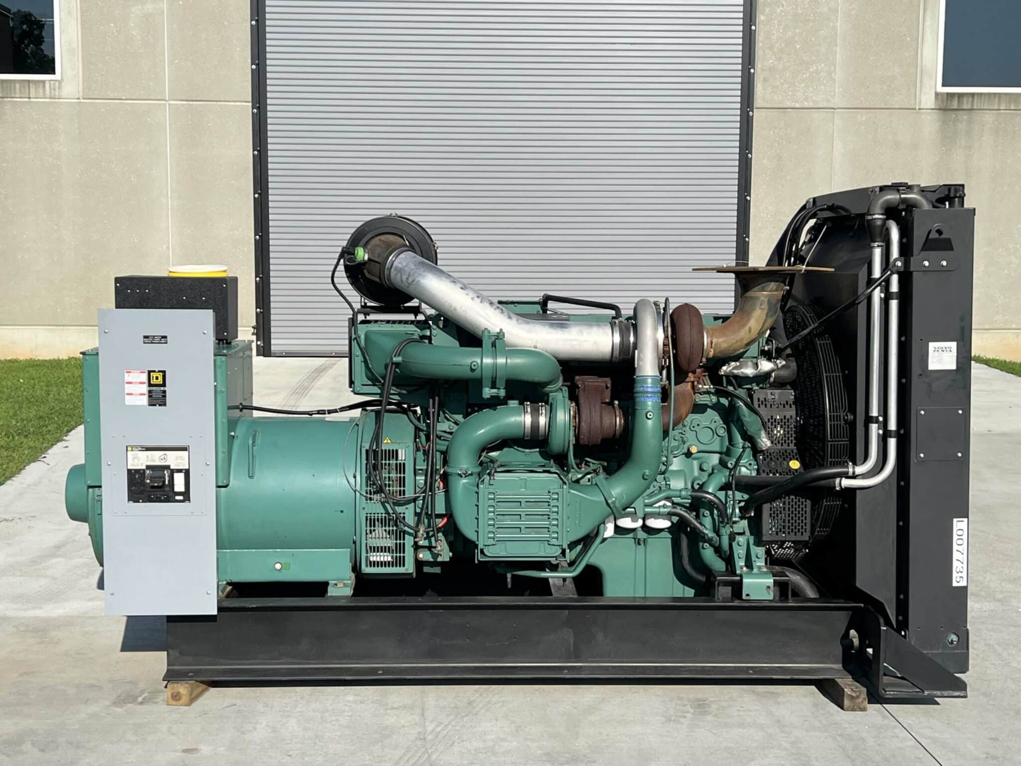 600 kW Volvo, Diesel Generator, open, 480 Volts, 200 hours, EPA Tier 2, 2014 - Image 1