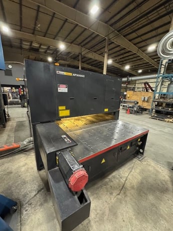 Amada #LC2415A3, CNC laser, 2000 watt, 61" x 198 sheet size with 1 reposition, Fanuc 16OiL, 2000 - Image 2