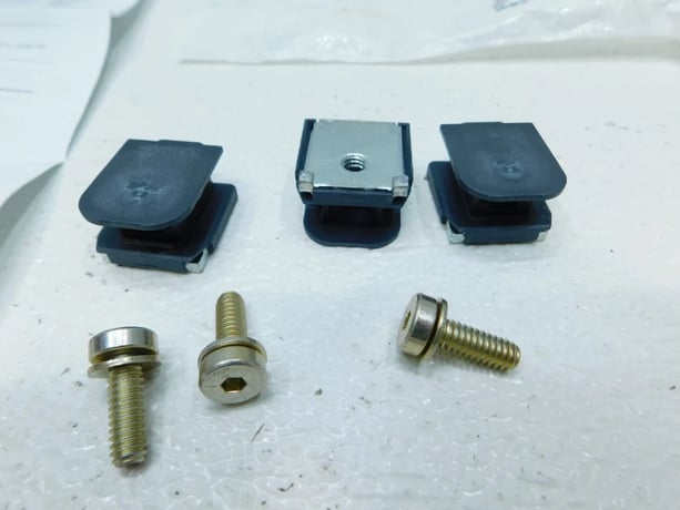 Schneider Electric, Circuit Breaker Terminal Nut Inserts, PowerPacT J, New - Image 3