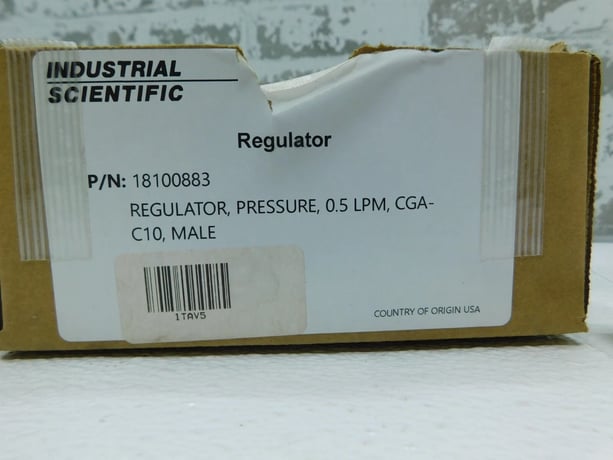 Industrial Scientific #18100883, Gas Cylinder Regulator, Male Inlet & Outlet, 0.5 LPM, 1.8 L Cylinder, New - Image 3