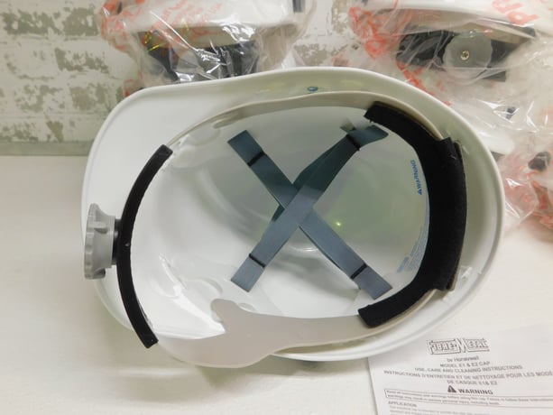 Fibre-Metal, E2QRW01A000, Thermoplastic Hard Hat, 8 Point Ratchet Suspension, White, 8 Qty., New - Image 6