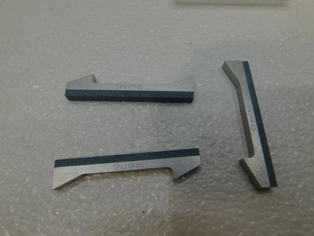 Sunnen #SNJ1A45, Honing Abrasive, Aluminum Oxide Stone Set, 150 Grit Size, 5 Hardness, (3) Stones, 4 Available - Image 2