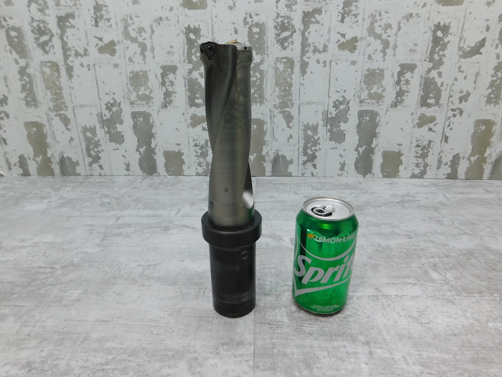 Kennametal #DFT-1875R2SSF150, flanged shank indexable drill, right hand, 2" drill diameter, 1.5" bore - Image 1