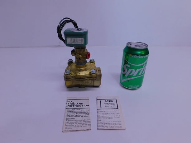1" Asco #HV212301-1, Solenoid Valve, Brass, 2-Way, 1" NPT, 120 V, New - Image 1