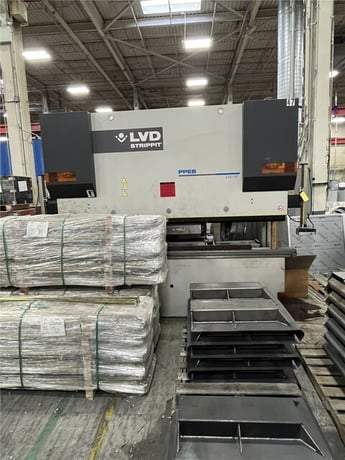 135 Ton, LVD #150BH10CAD-CNC, cnc press brake, 20WK, 460 V. - Image 2