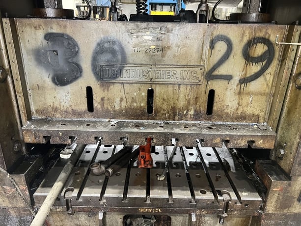 100 Ton, USI Clearing #S2-100-60-36, press, 8" stroke, 60" x 36" bed area - Image 7