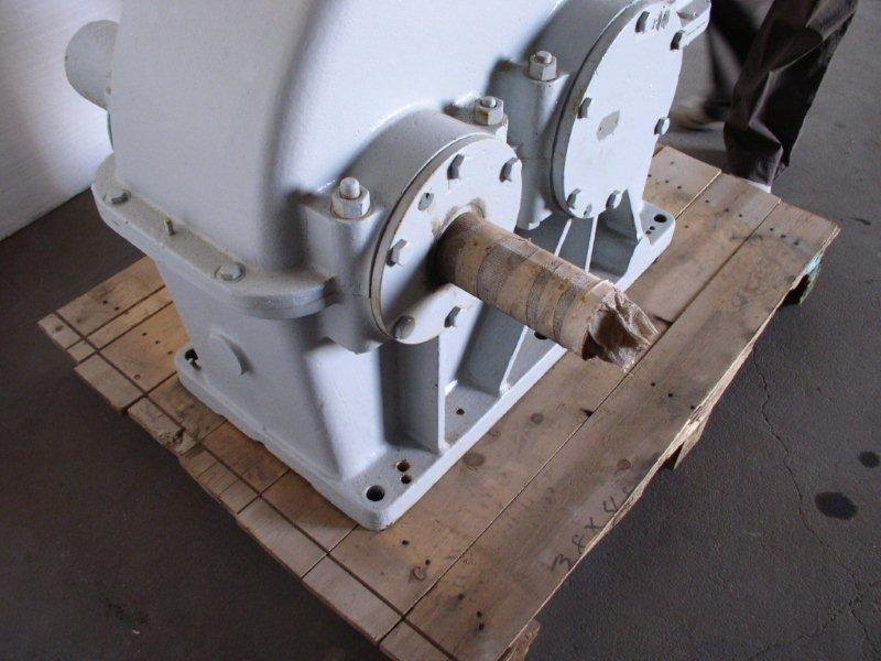 376 HP @ 1150 RPM, Lufkin #147B, 2.38:1 ratio, parallel power gear reducer - Image 4